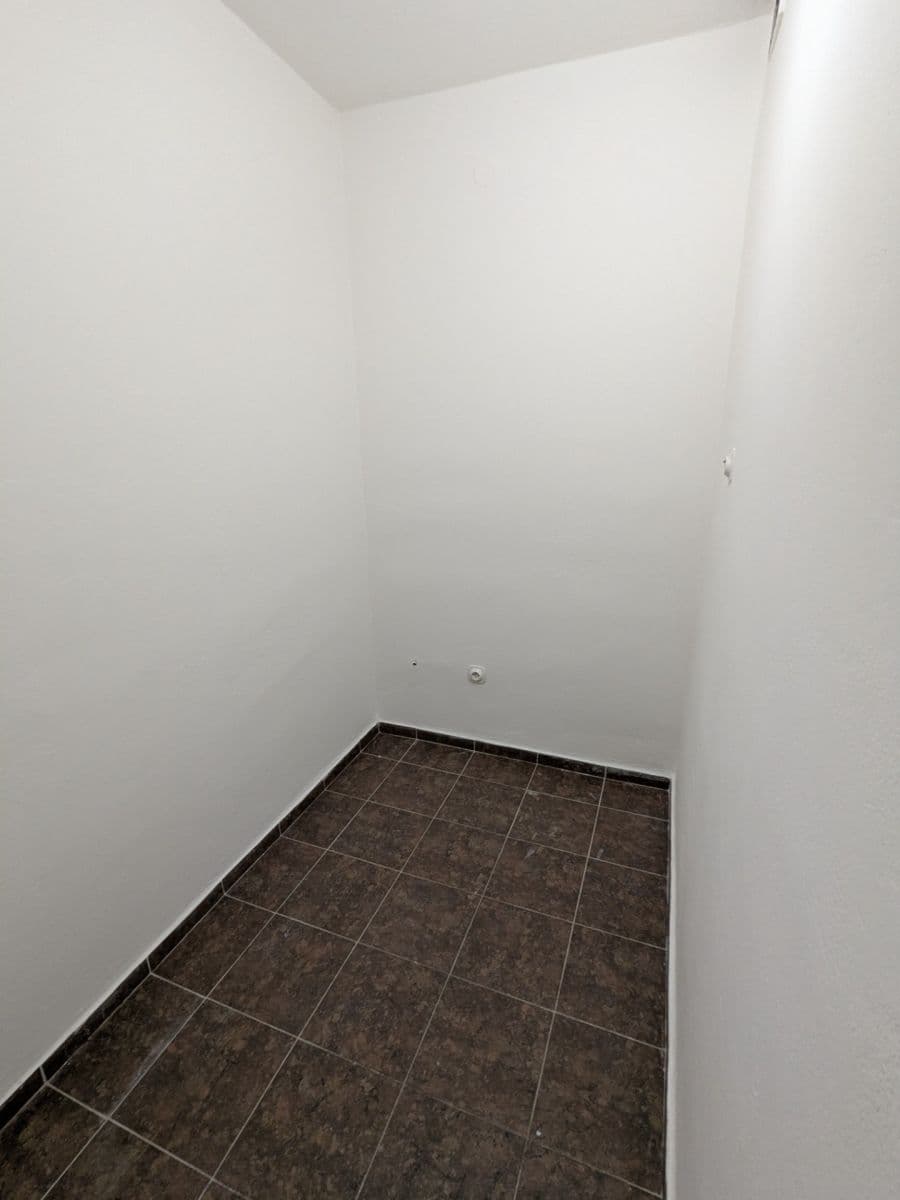 Predaj bytu 3-izbový 79 m², Kárníkova, Brno, Jihomoravský kraj Predaj bytu 3-izbový 79 m², Kárníkova, Brno, Jihomoravský kraj