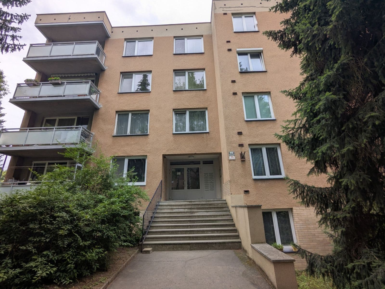 Predaj bytu 3-izbový 79 m², Kárníkova, Brno, Jihomoravský kraj Predaj bytu 3-izbový 79 m², Kárníkova, Brno, Jihomoravský kraj