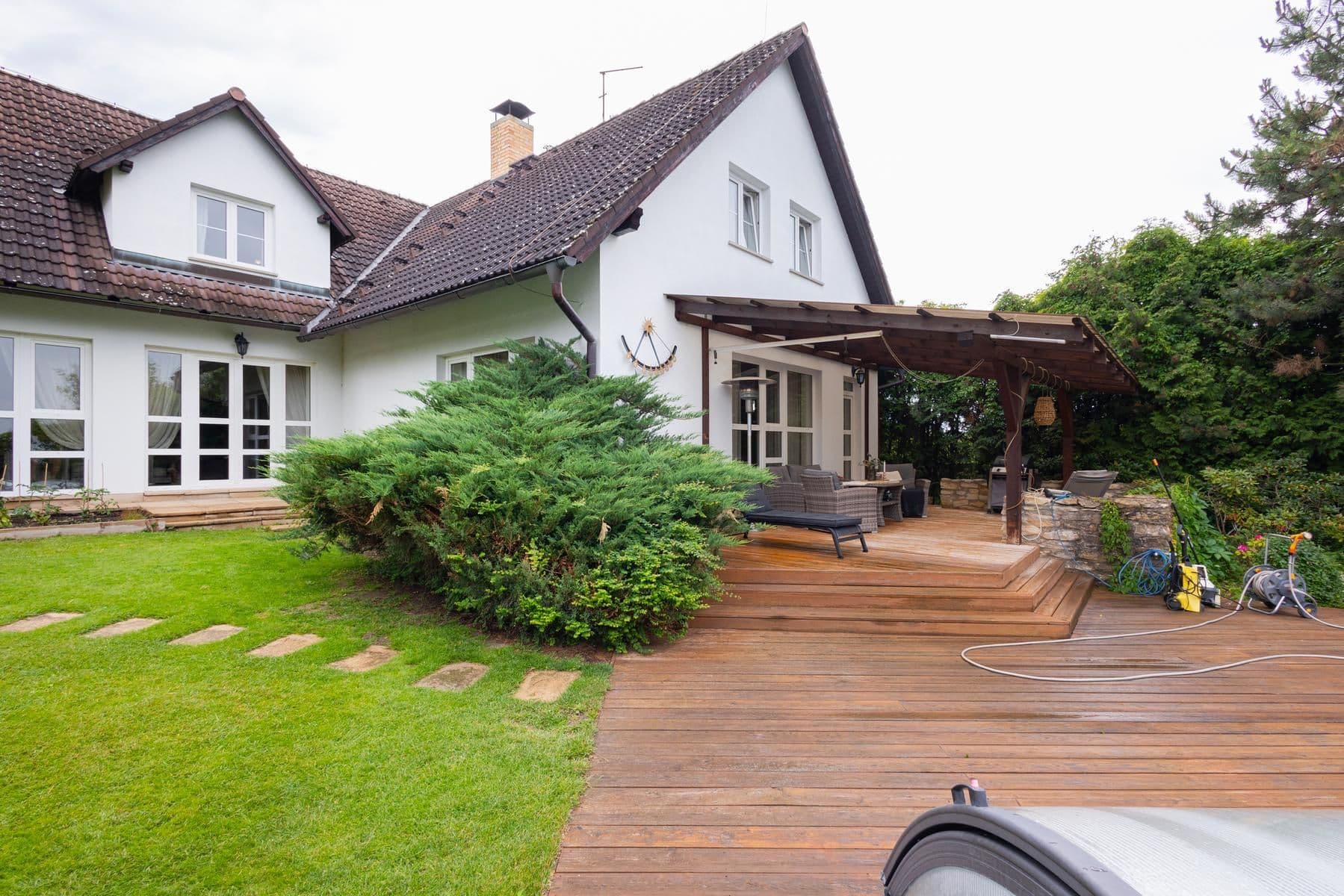 Predaj domu 430 m², pozemek 2.435 m², Trojická, Mělník, Středočeský kraj Predaj domu 430 m², pozemek 2.435 m², Trojická, Mělník, Středočeský kraj