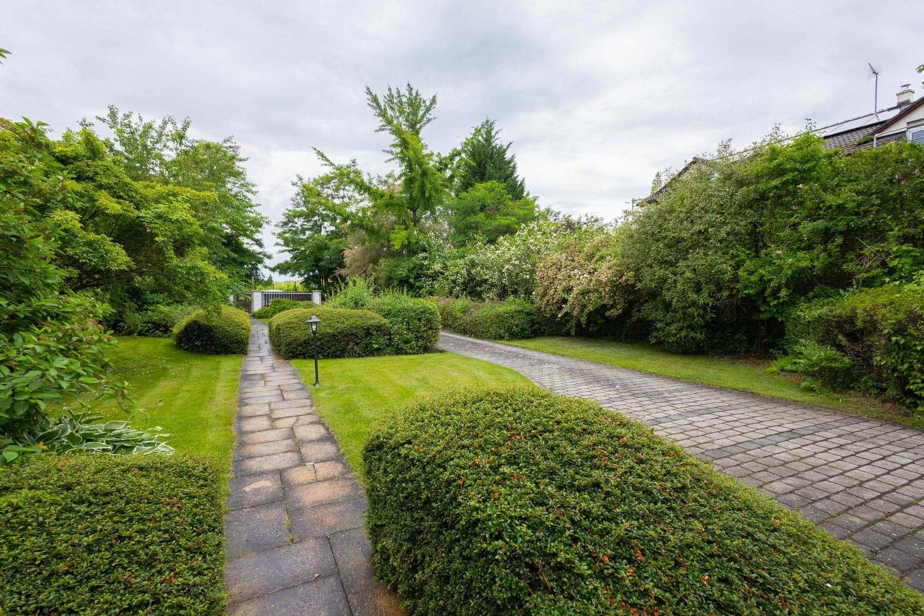 Predaj domu 430 m², pozemek 2.435 m², Trojická, Mělník, Středočeský kraj Predaj domu 430 m², pozemek 2.435 m², Trojická, Mělník, Středočeský kraj