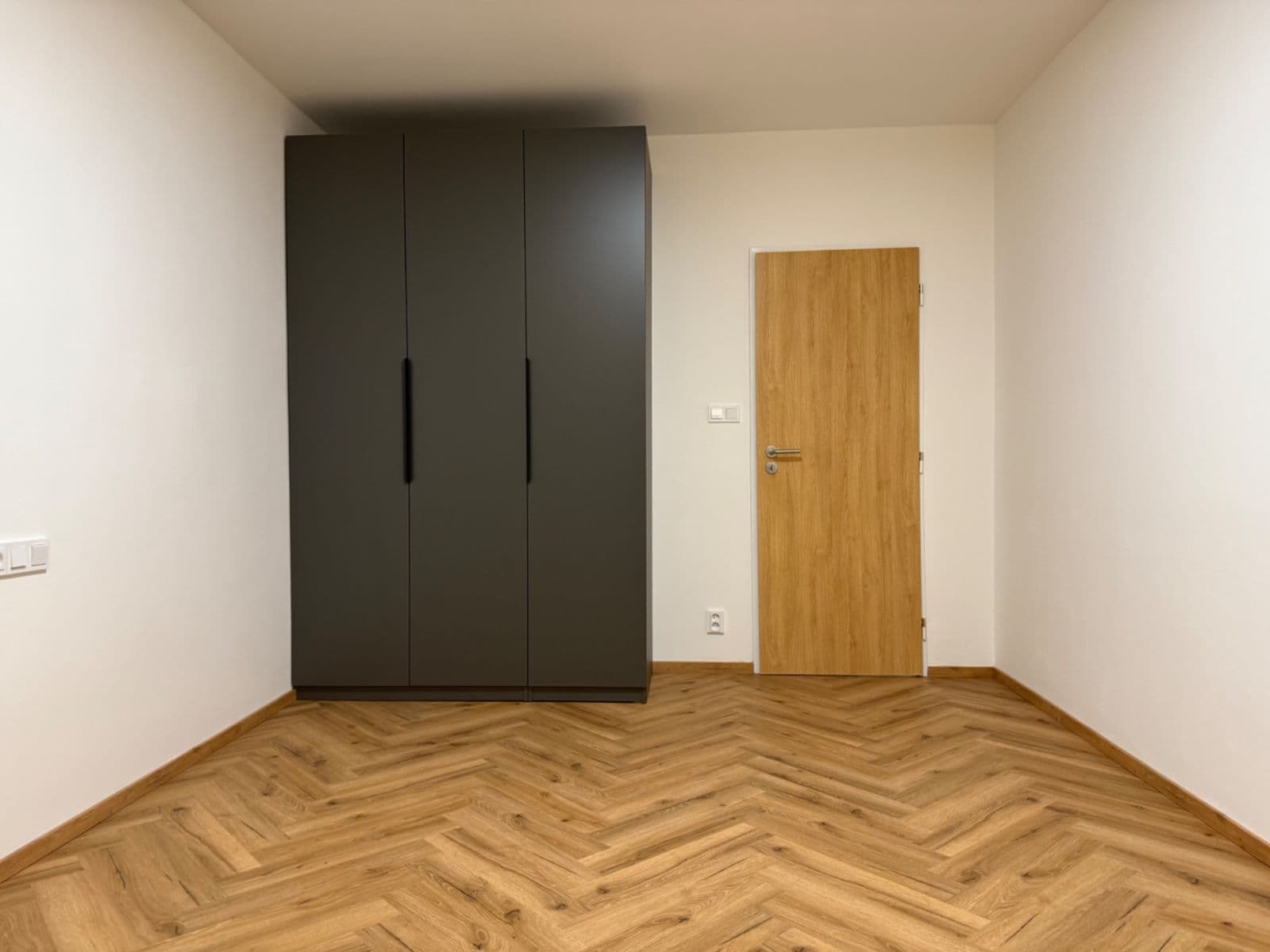 Prenájom bytu 2-izbový 54 m², Kamenická, Děčín, Ústecký kraj Prenájom bytu 2-izbový 54 m², Kamenická, Děčín, Ústecký kraj
