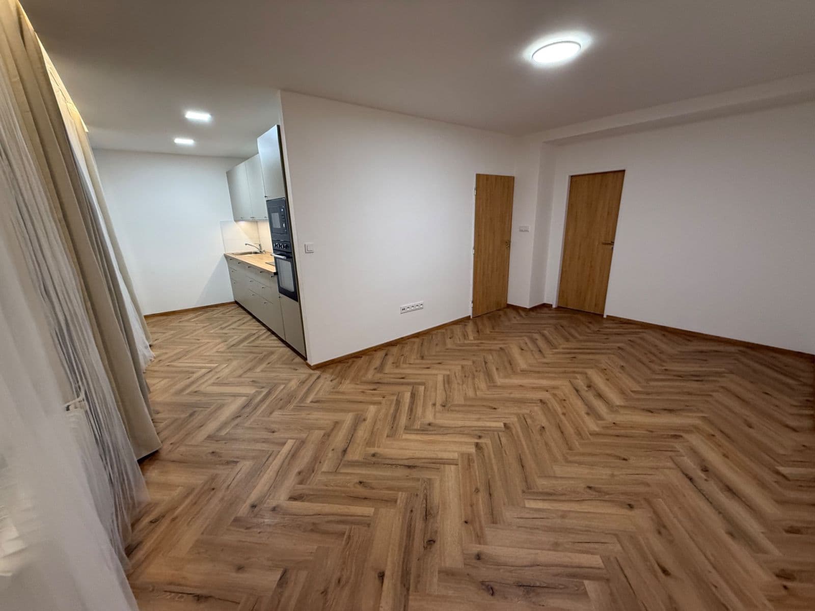 Prenájom bytu 2-izbový 54 m², Kamenická, Děčín, Ústecký kraj Prenájom bytu 2-izbový 54 m², Kamenická, Děčín, Ústecký kraj