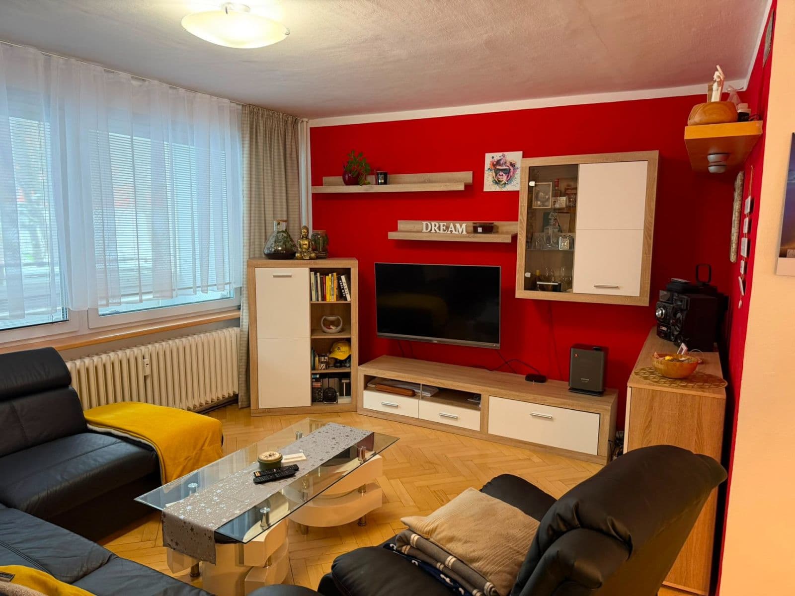 Predaj bytu 3-izbový 82 m², Dubková, Rožnov pod Radhoštěm, Zlínský kraj Predaj bytu 3-izbový 82 m², Dubková, Rožnov pod Radhoštěm, Zlínský kraj