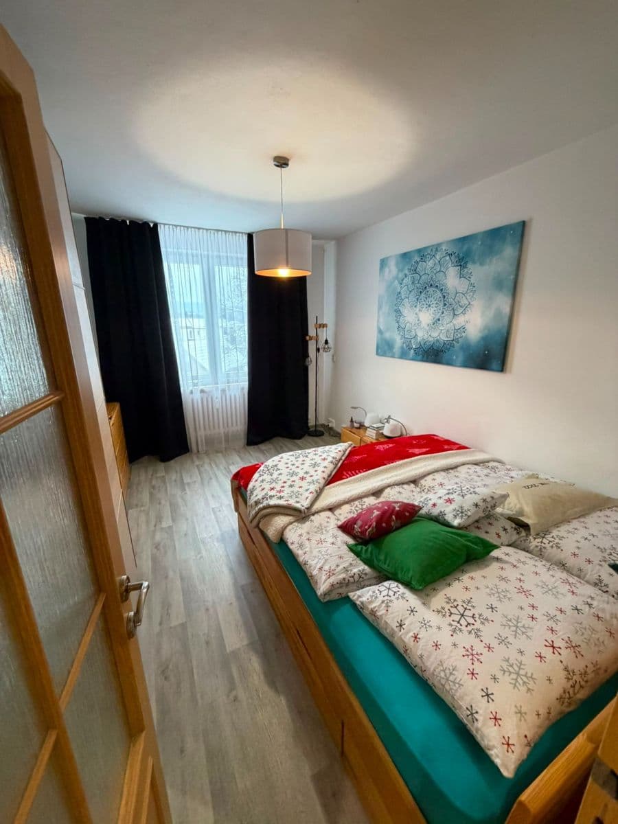 Predaj bytu 3-izbový 82 m², Dubková, Rožnov pod Radhoštěm, Zlínský kraj Predaj bytu 3-izbový 82 m², Dubková, Rožnov pod Radhoštěm, Zlínský kraj