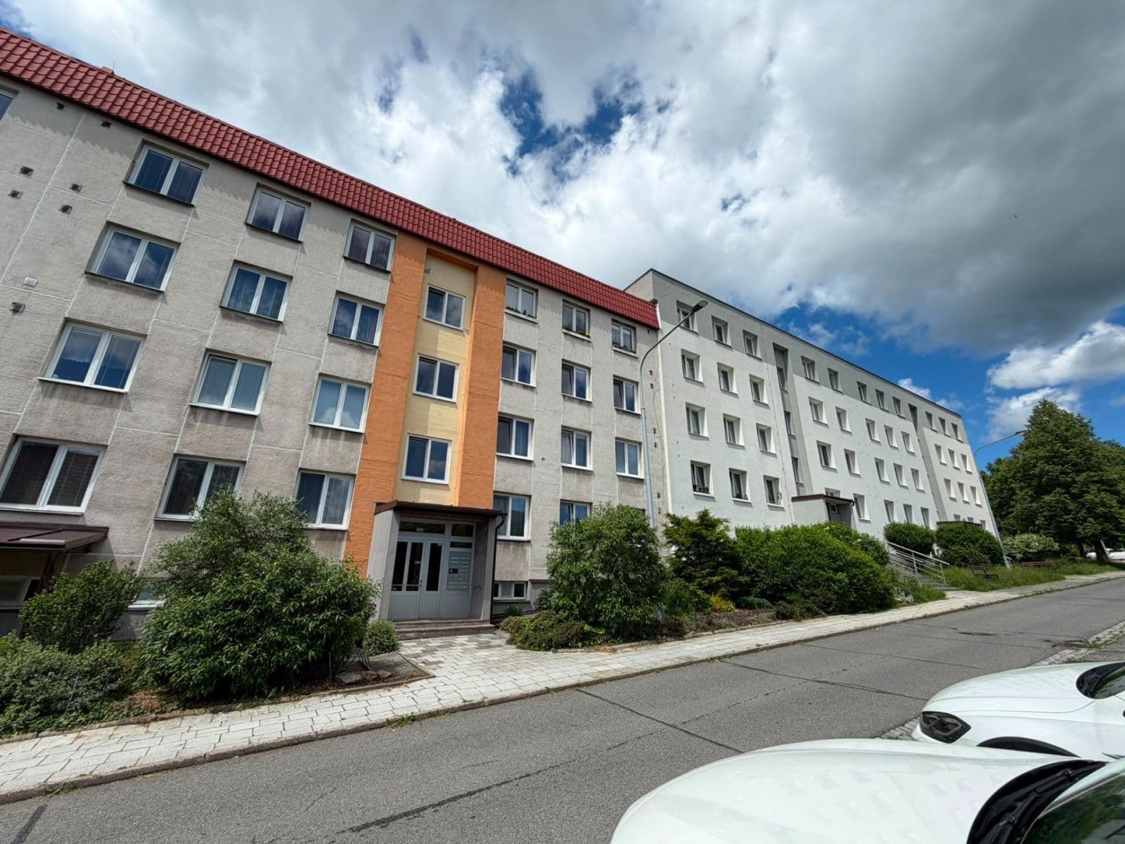 Predaj bytu 3-izbový 82 m², Dubková, Rožnov pod Radhoštěm, Zlínský kraj Predaj bytu 3-izbový 82 m², Dubková, Rožnov pod Radhoštěm, Zlínský kraj