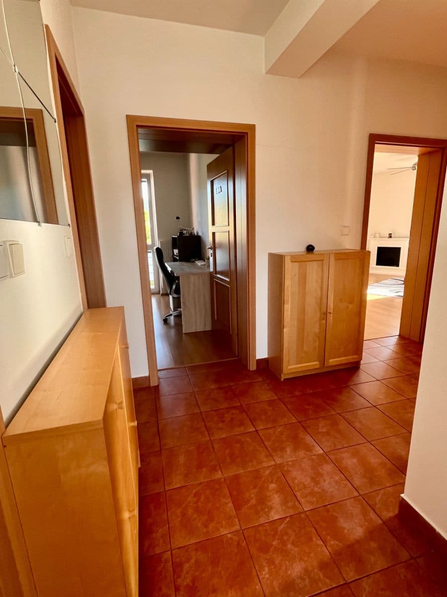 Predaj bytu 3-izbový 79 m², Jegorovova, Banská Bystrica, Banskobystrický kraj Predaj bytu 3-izbový 79 m², Jegorovova, Banská Bystrica, Banskobystrický kraj