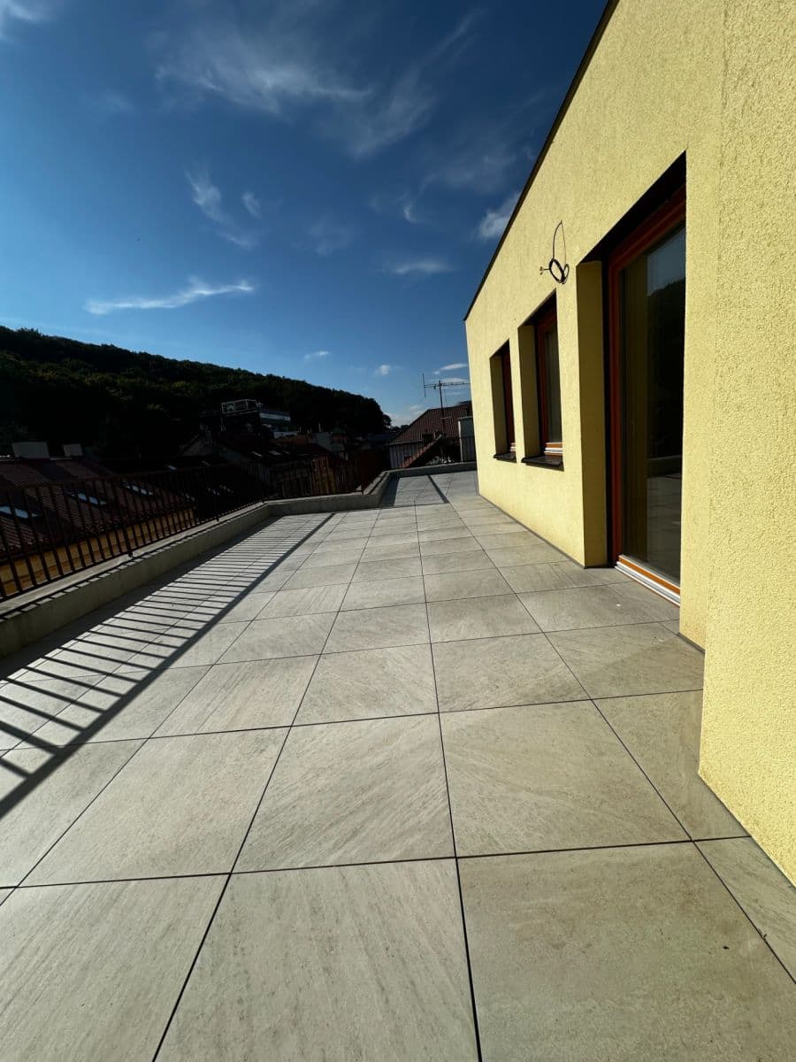 Predaj bytu 3-izbový 109 m², Nad Koulkou, Praha, Praha Predaj bytu 3-izbový 109 m², Nad Koulkou, Praha, Praha