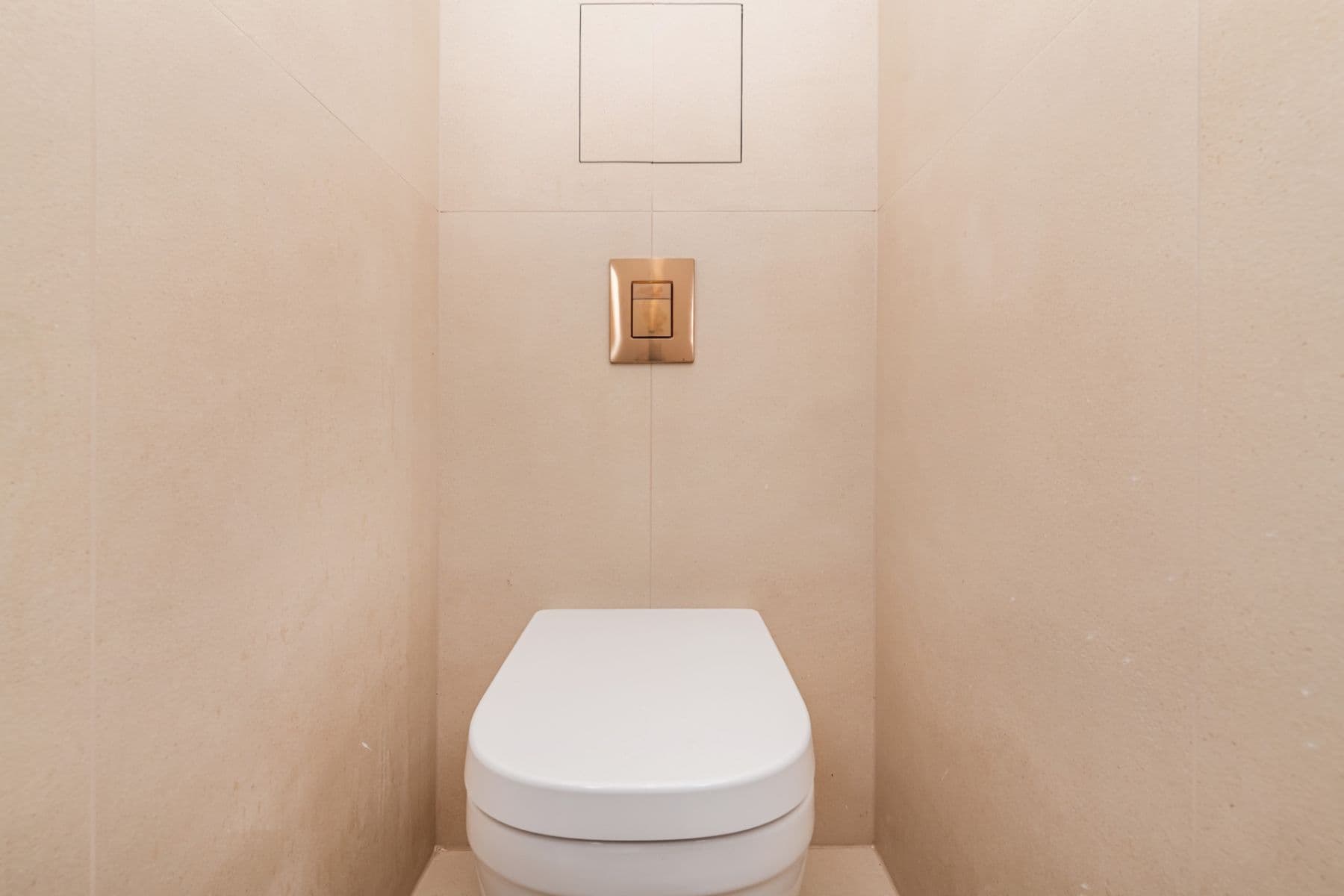 Predaj bytu 3-izbový 100 m², Boleslavská, Praha, Praha Predaj bytu 3-izbový 100 m², Boleslavská, Praha, Praha
