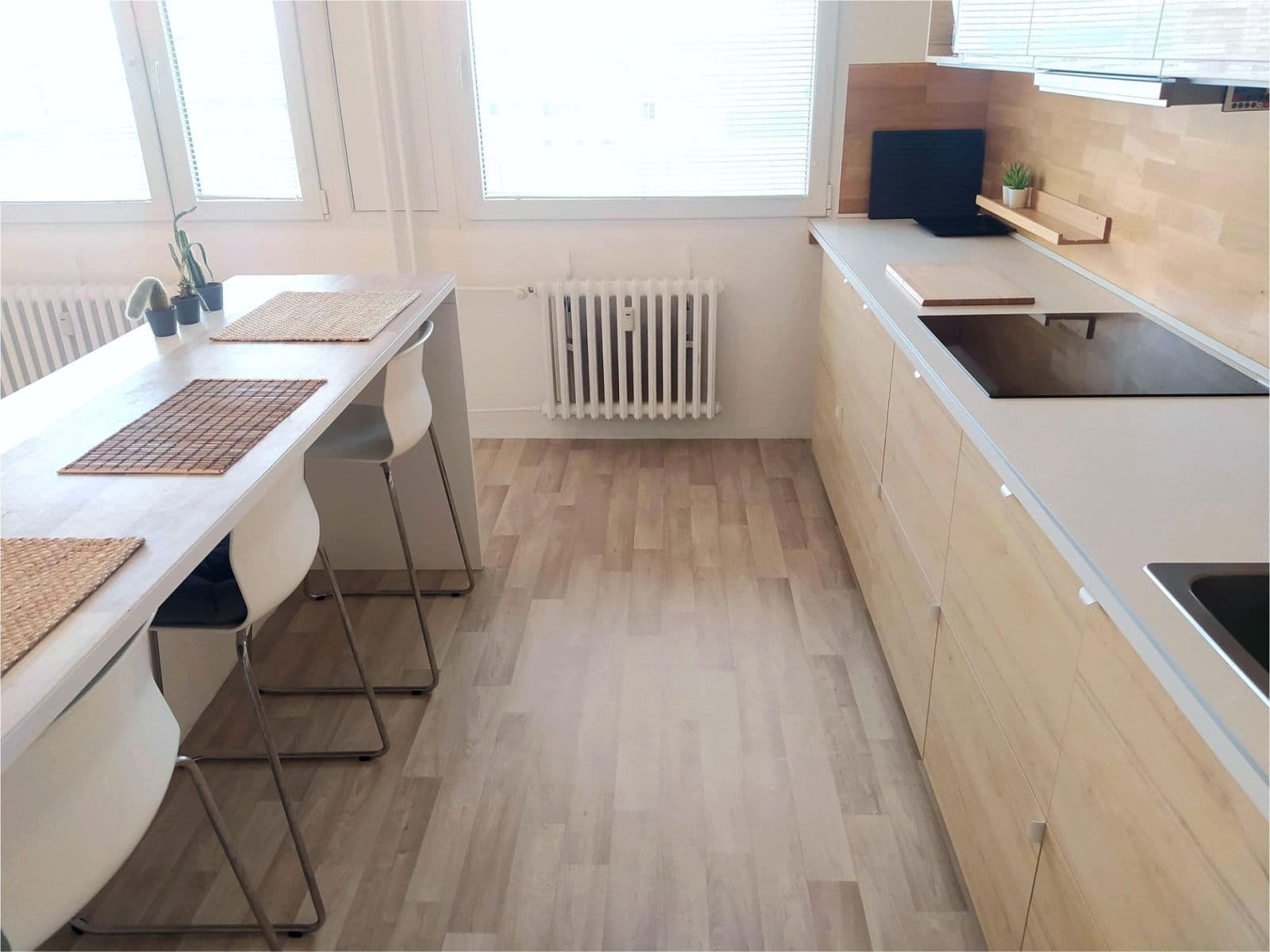 Prenájom bytu 3-izbový 65 m², Nad Lesním divadlem, Praha, Praha Prenájom bytu 3-izbový 65 m², Nad Lesním divadlem, Praha, Praha