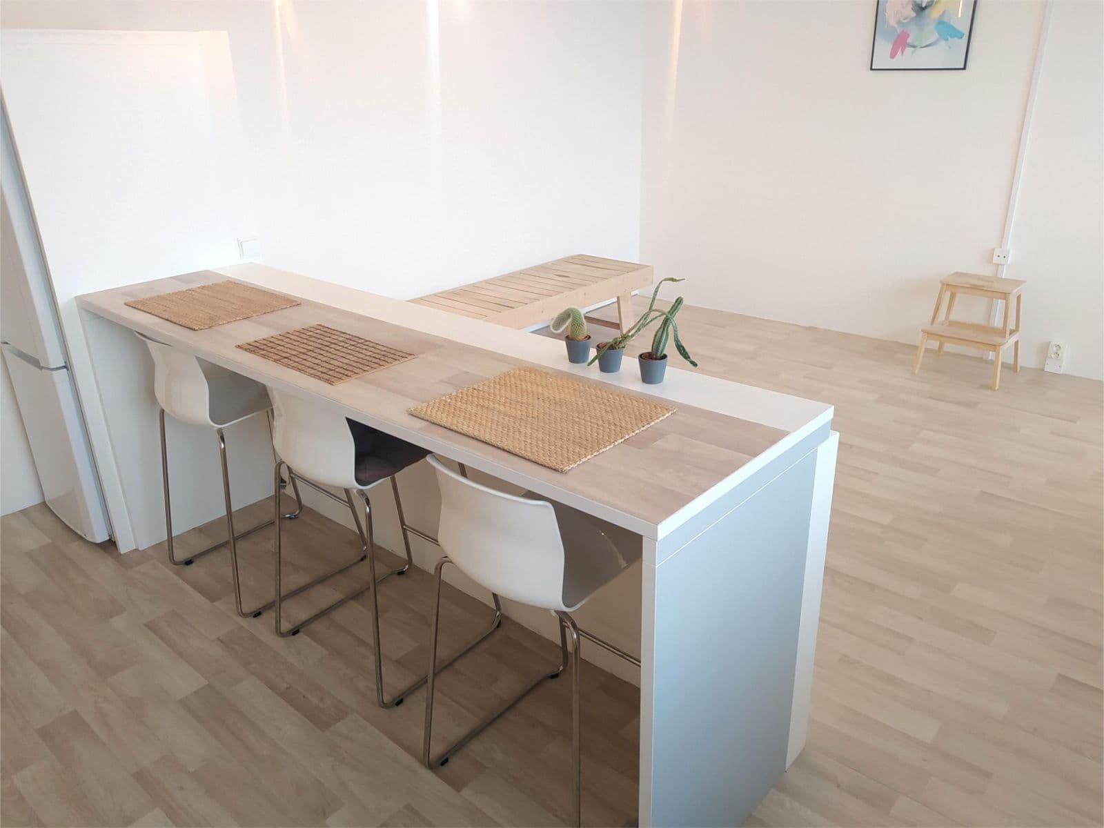 Prenájom bytu 3-izbový 65 m², Nad Lesním divadlem, Praha, Praha Prenájom bytu 3-izbový 65 m², Nad Lesním divadlem, Praha, Praha