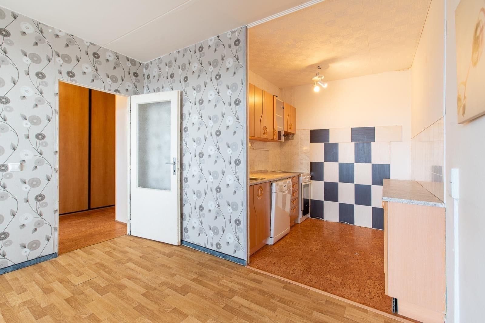 Predaj bytu 2-izbový 48 m², Václava Rabase, Kladno, Středočeský kraj Predaj bytu 2-izbový 48 m², Václava Rabase, Kladno, Středočeský kraj