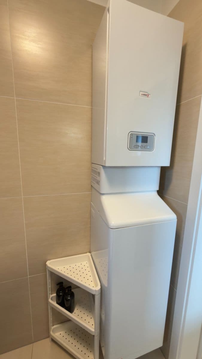 Prenájom bytu 1-izbový 44 m², Podkomorská, Ostrovačice, Jihomoravský kraj Prenájom bytu 1-izbový 44 m², Podkomorská, Ostrovačice, Jihomoravský kraj