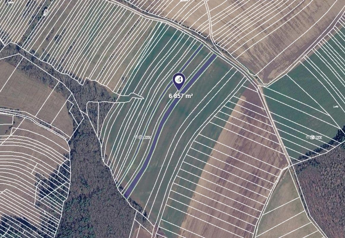 Predaj pozemku 18.974 m², Dobrkovice, Zlínský kraj Predaj pozemku 18.974 m², Dobrkovice, Zlínský kraj