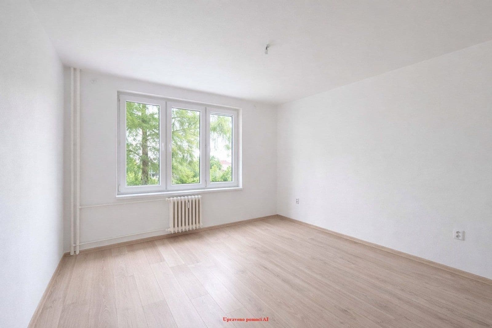 Prenájom bytu 3-izbový 70 m², nám. Republiky, Havířov, Moravskoslezský kraj Prenájom bytu 3-izbový 70 m², nám. Republiky, Havířov, Moravskoslezský kraj