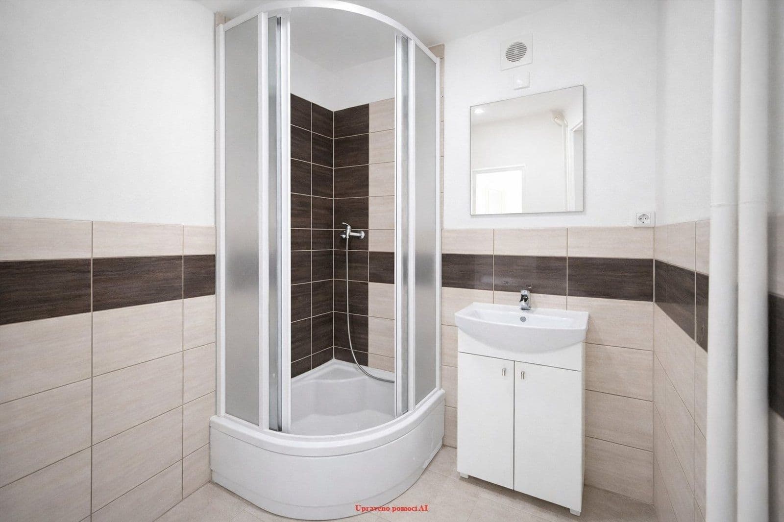 Prenájom bytu 3-izbový 70 m², nám. Republiky, Havířov, Moravskoslezský kraj Prenájom bytu 3-izbový 70 m², nám. Republiky, Havířov, Moravskoslezský kraj