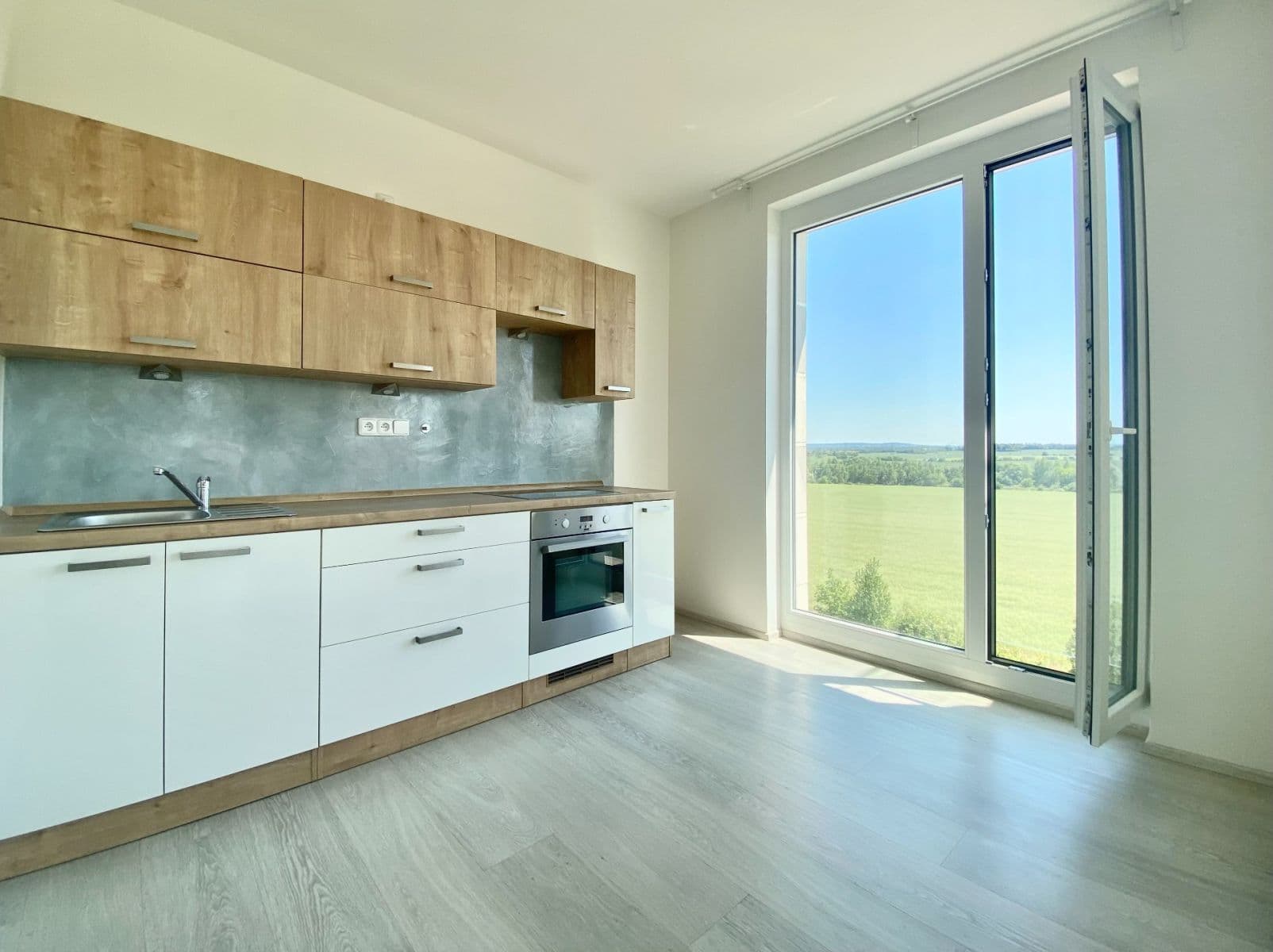 Prenájom bytu 1-izbový 54 m², Honzíkova, Praha, Praha Prenájom bytu 1-izbový 54 m², Honzíkova, Praha, Praha