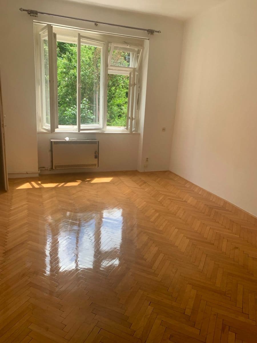 Prenájom bytu 1-izbový 25 m², Vršovická, Praha, Praha Prenájom bytu 1-izbový 25 m², Vršovická, Praha, Praha