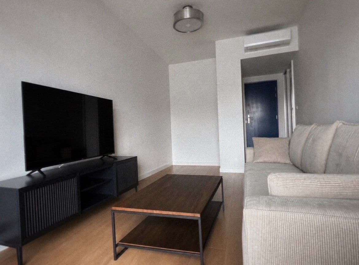Prenájom bytu 2-izbový 41 m², Svitákova, Praha, Praha Prenájom bytu 2-izbový 41 m², Svitákova, Praha, Praha