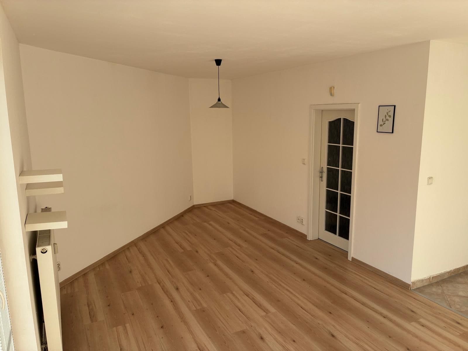 Prenájom bytu 1-izbový 37 m², Mattioliho, Praha, Praha Prenájom bytu 1-izbový 37 m², Mattioliho, Praha, Praha
