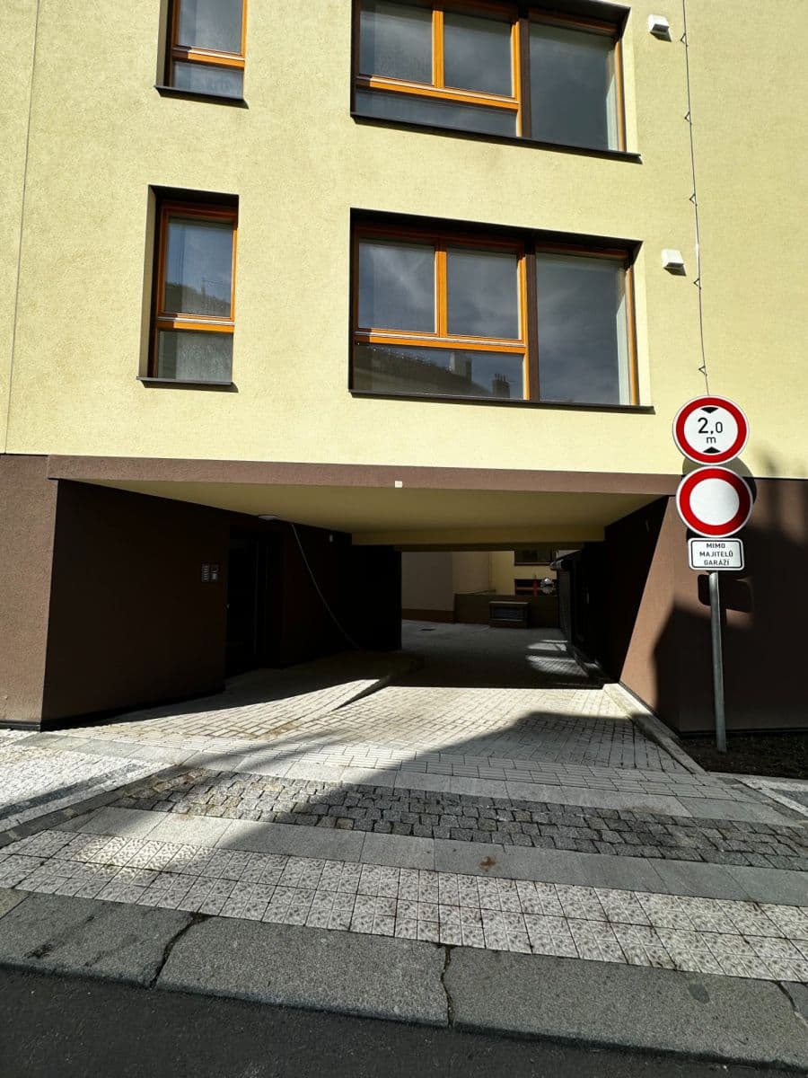 Predaj bytu 3-izbový 110 m², Nad Koulkou, Praha, Praha Predaj bytu 3-izbový 110 m², Nad Koulkou, Praha, Praha