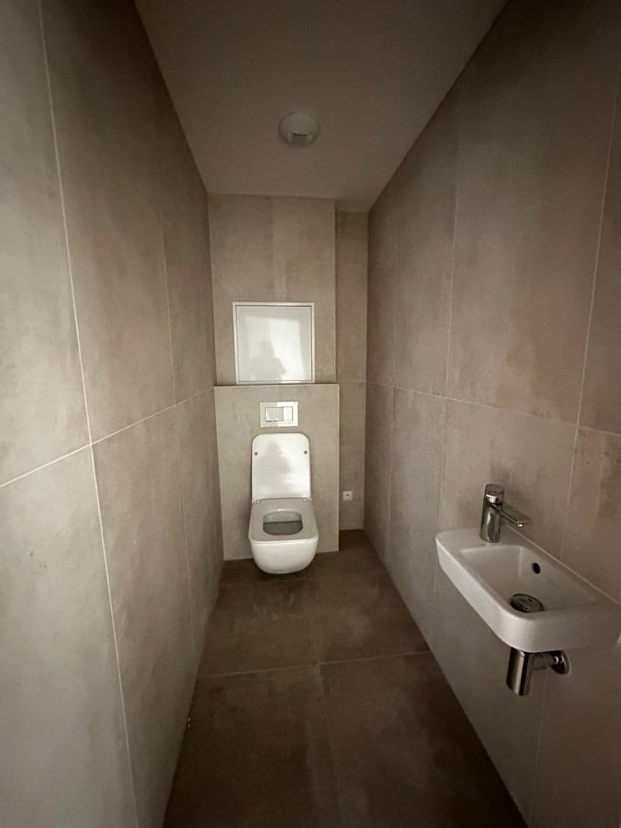 Predaj bytu 3-izbový 110 m², Nad Koulkou, Praha, Praha Predaj bytu 3-izbový 110 m², Nad Koulkou, Praha, Praha
