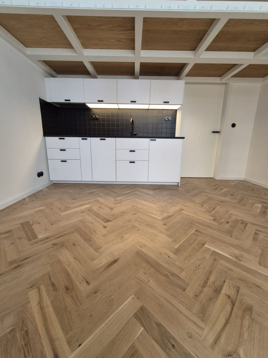 Prenájom bytu 1-izbový 37 m², Stupkova, Praha, Praha Prenájom bytu 1-izbový 37 m², Stupkova, Praha, Praha