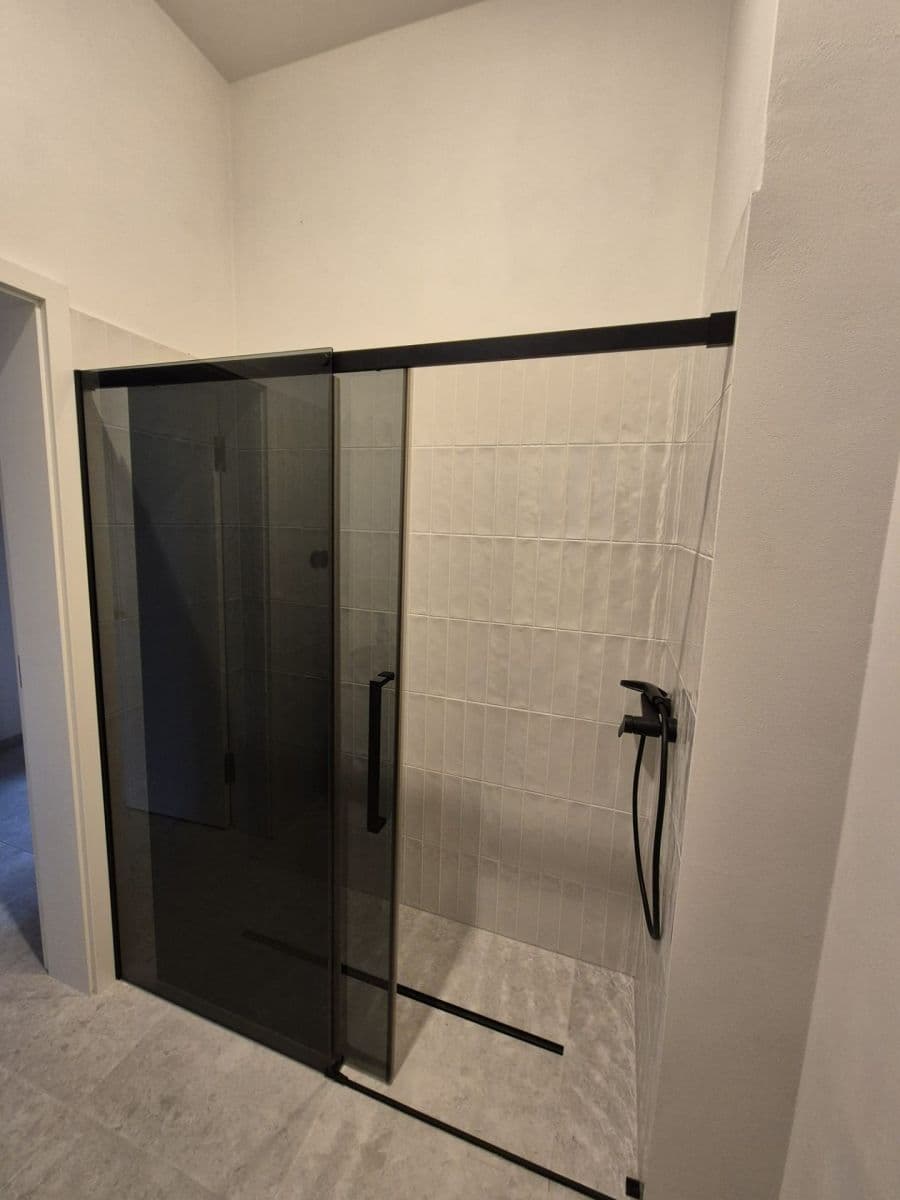 Prenájom bytu 1-izbový 37 m², Stupkova, Praha, Praha Prenájom bytu 1-izbový 37 m², Stupkova, Praha, Praha