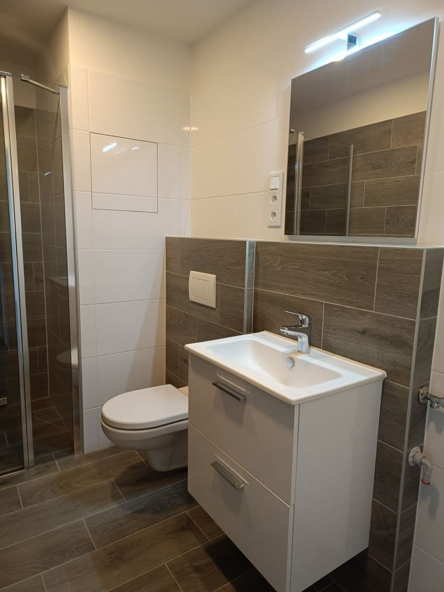 Prenájom bytu 1-izbový 30 m², Arnošta Staňka, Praha, Praha Prenájom bytu 1-izbový 30 m², Arnošta Staňka, Praha, Praha