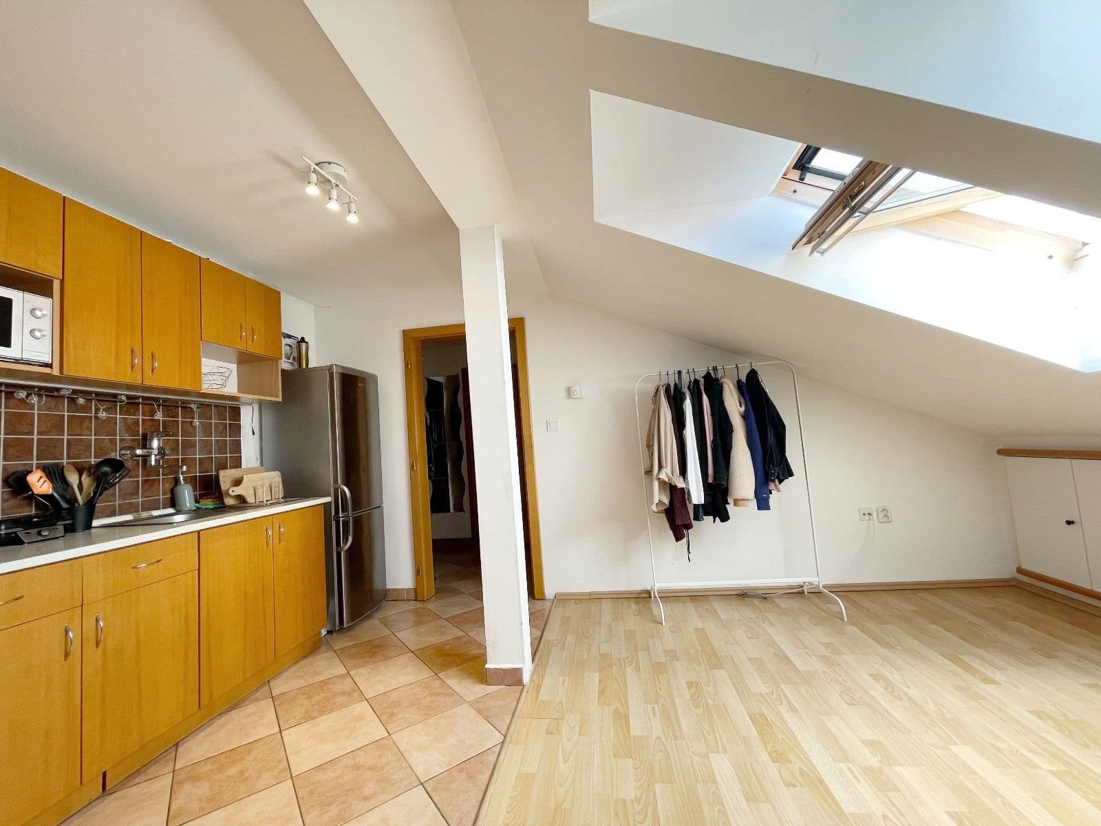 Prenájom bytu 2-izbový 42 m², Sevastopolská, Praha, Praha Prenájom bytu 2-izbový 42 m², Sevastopolská, Praha, Praha