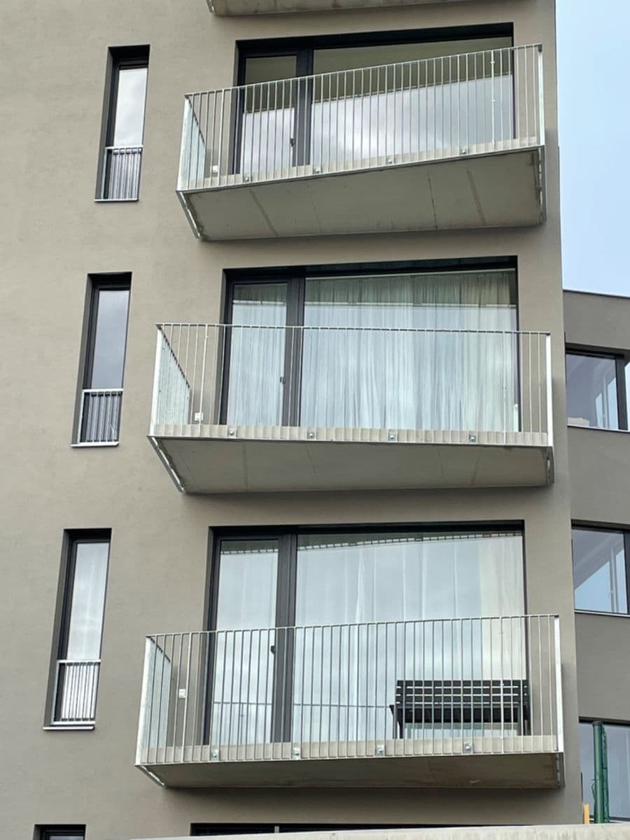 Prenájom bytu 2-izbový 56 m², V Hliníkách, Chrudim, Pardubický kraj Prenájom bytu 2-izbový 56 m², V Hliníkách, Chrudim, Pardubický kraj