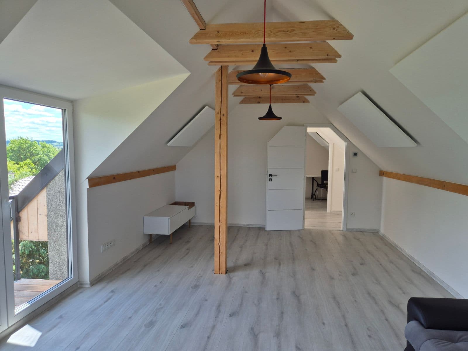Predaj rekreačného objektu 91 m², pozemok 1.000 m², Slatiňany, Pardubický kraj Predaj rekreačného objektu 91 m², pozemok 1.000 m², Slatiňany, Pardubický kraj