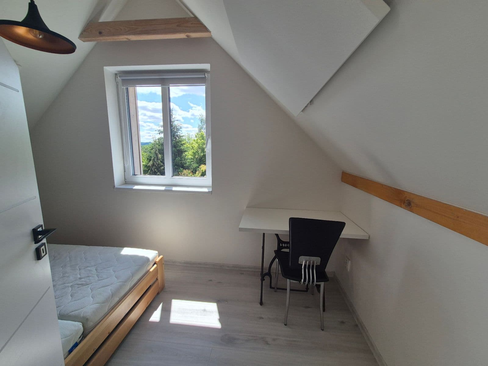 Predaj rekreačného objektu 91 m², pozemok 1.000 m², Slatiňany, Pardubický kraj Predaj rekreačného objektu 91 m², pozemok 1.000 m², Slatiňany, Pardubický kraj