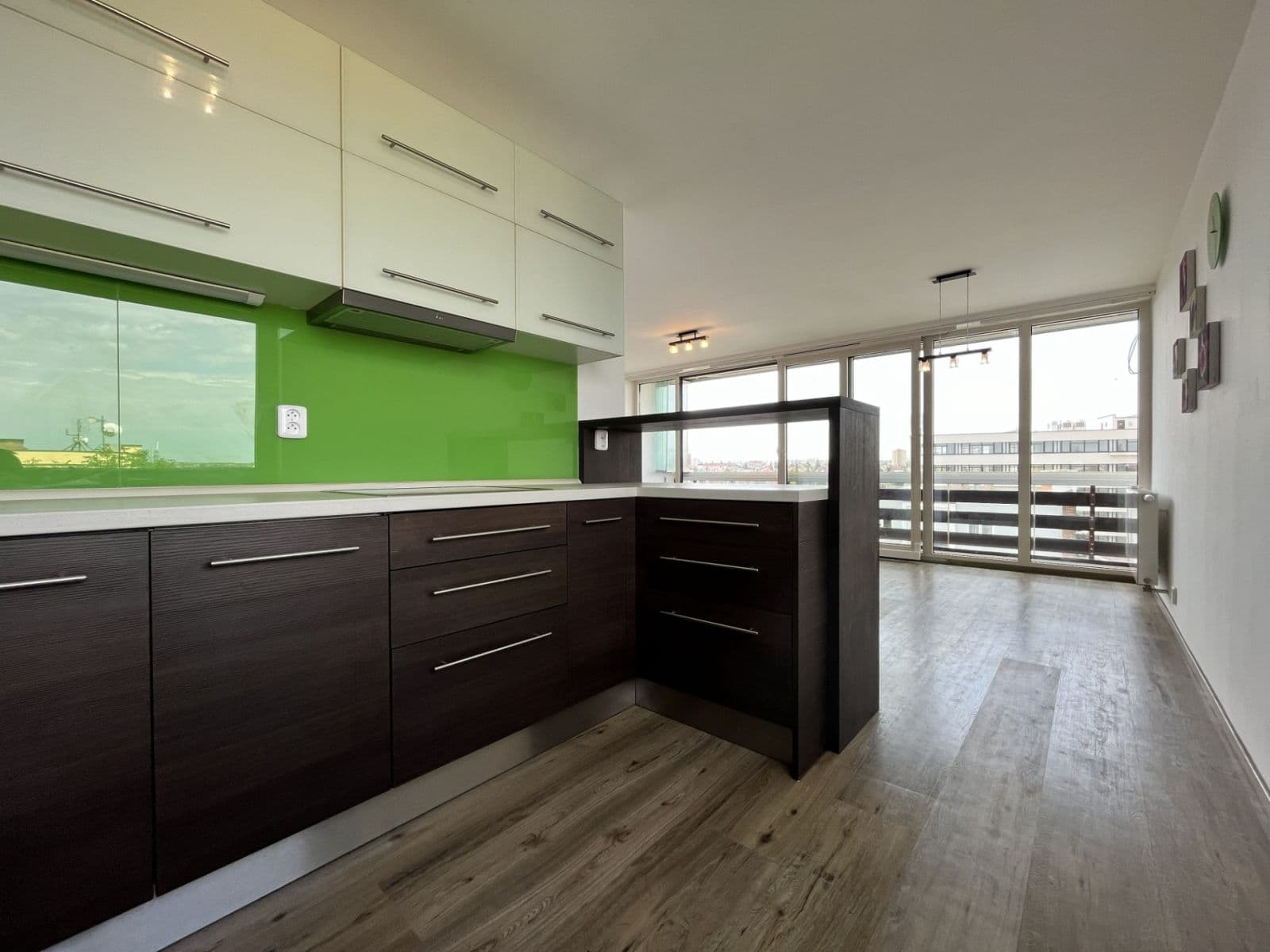 Prenájom bytu 3-izbový 79 m², Doubravčická, Praha, Praha Prenájom bytu 3-izbový 79 m², Doubravčická, Praha, Praha