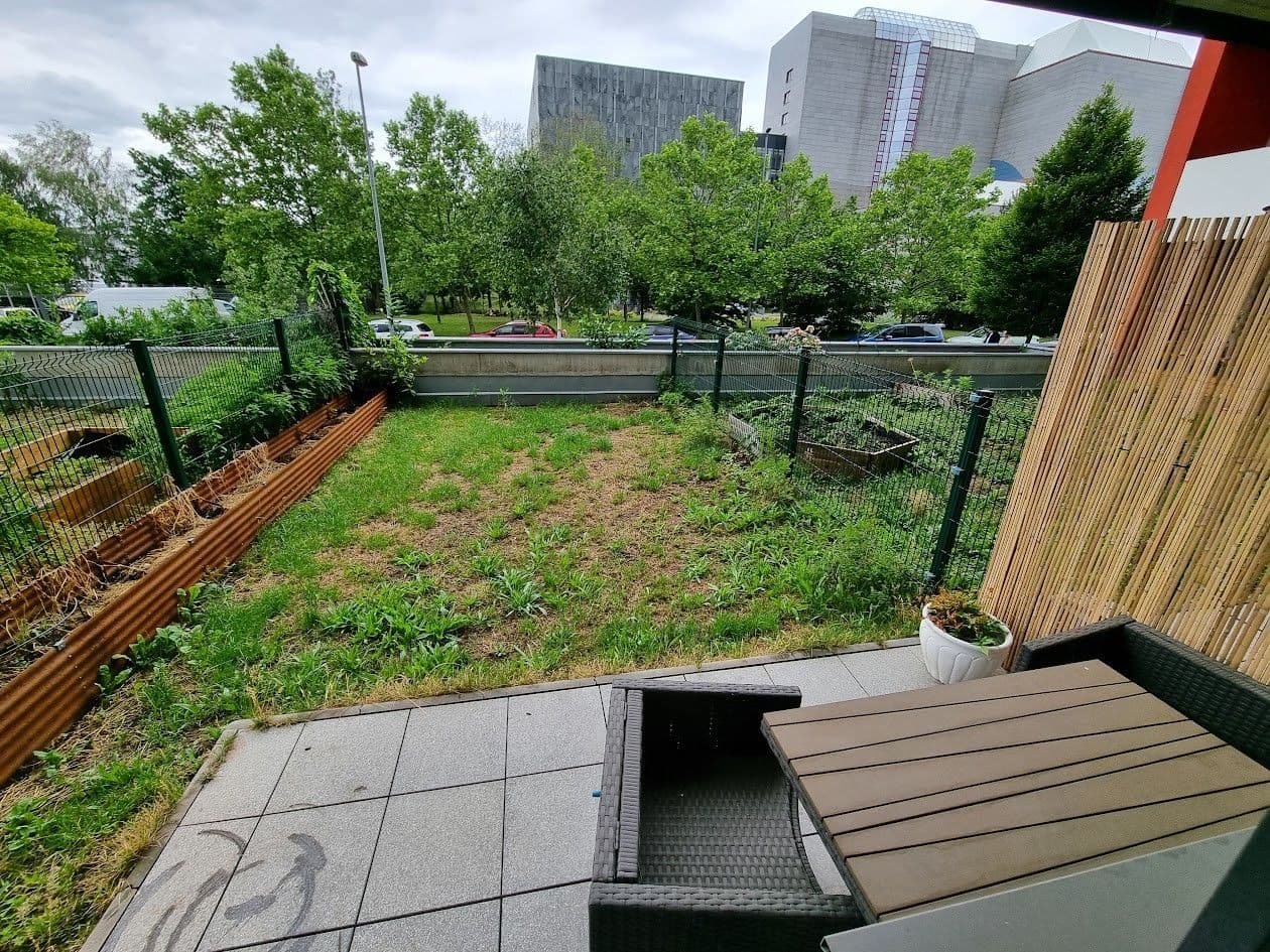 Prenájom bytu 1-izbový 38 m², Babická, Praha, Praha Prenájom bytu 1-izbový 38 m², Babická, Praha, Praha