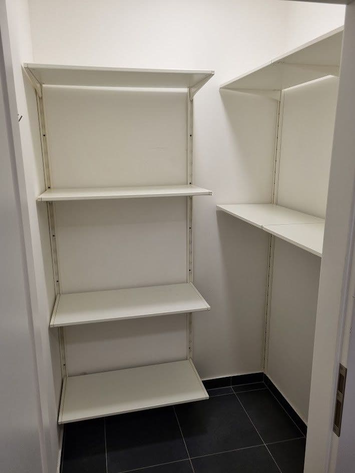 Prenájom bytu 1-izbový 38 m², Babická, Praha, Praha Prenájom bytu 1-izbový 38 m², Babická, Praha, Praha