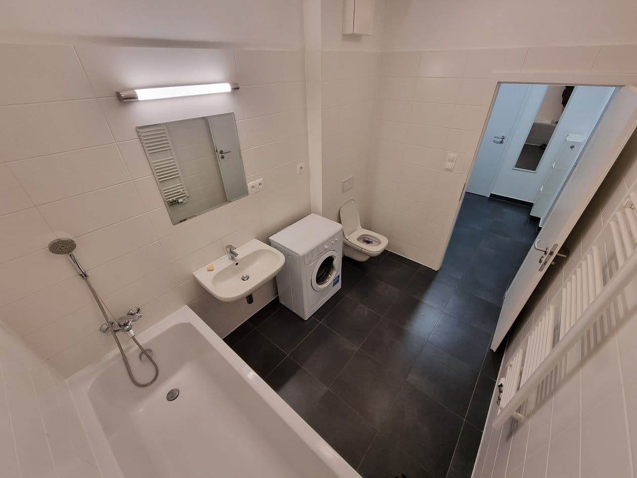 Prenájom bytu 1-izbový 38 m², Babická, Praha, Praha Prenájom bytu 1-izbový 38 m², Babická, Praha, Praha