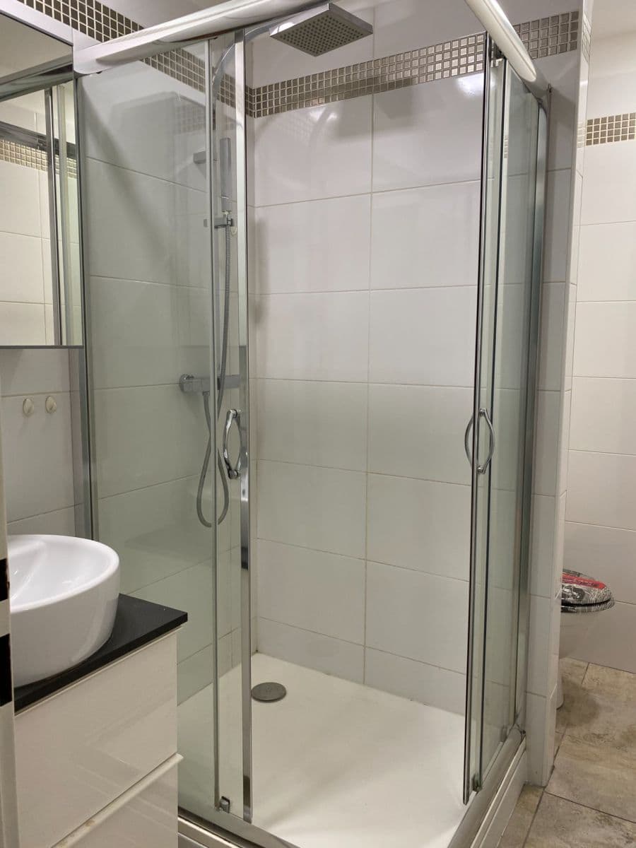 Prenájom bytu 1-izbový 30 m², Písnická, Praha, Praha Prenájom bytu 1-izbový 30 m², Písnická, Praha, Praha