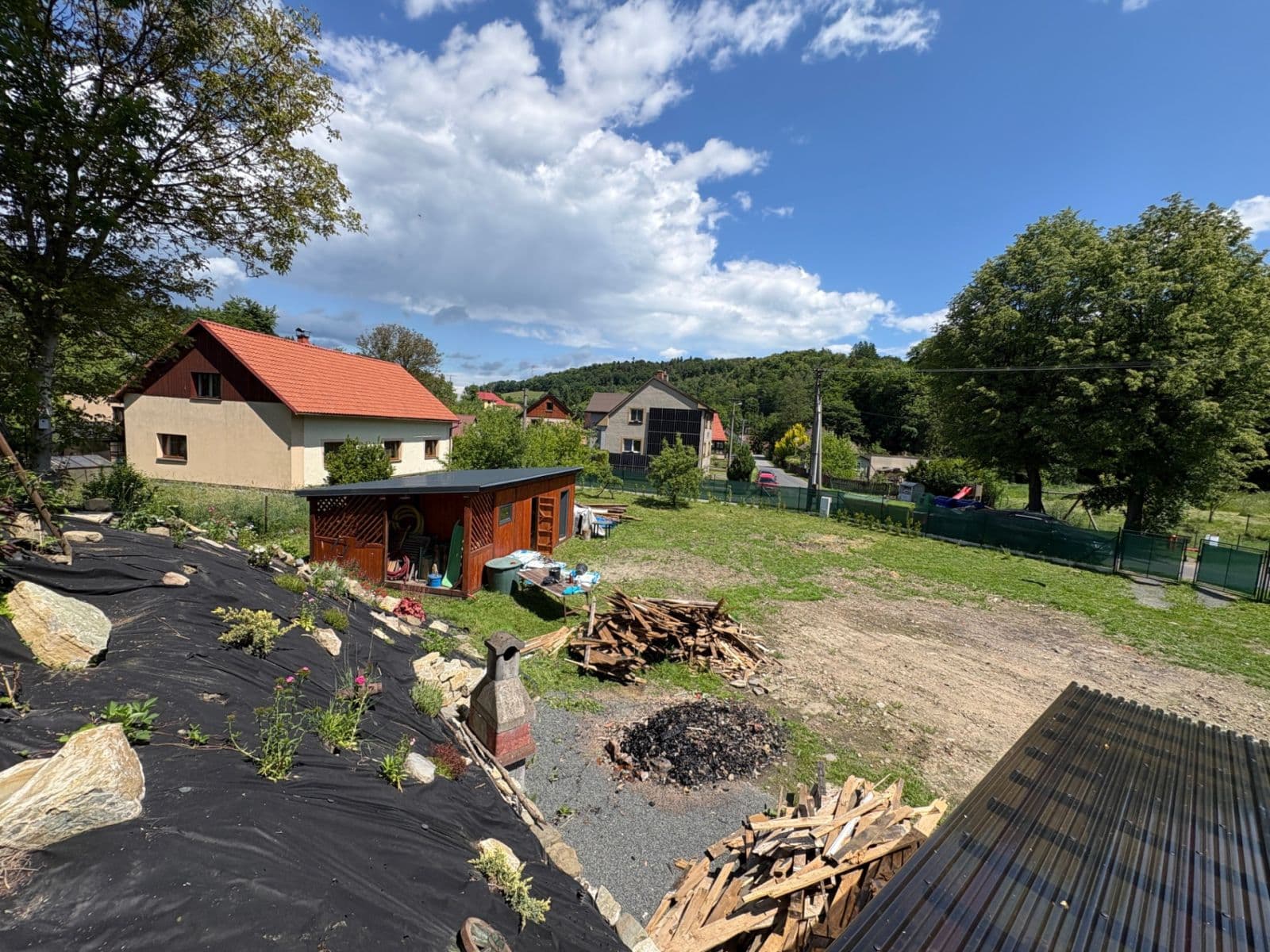 Predaj pozemku 1.305 m², Metylovice, Moravskoslezský kraj Predaj pozemku 1.305 m², Metylovice, Moravskoslezský kraj