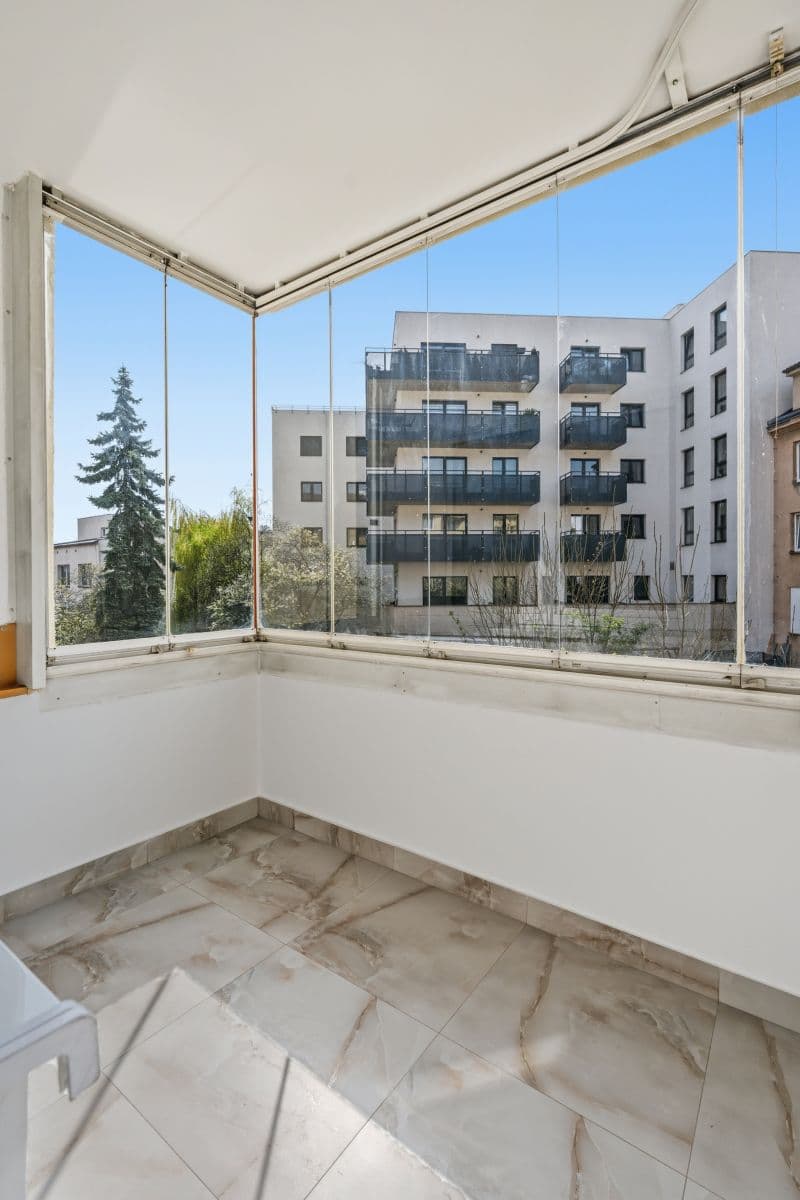 Prenájom bytu 73 m², Novovysočanská, Praha, Praha Prenájom bytu 73 m², Novovysočanská, Praha, Praha