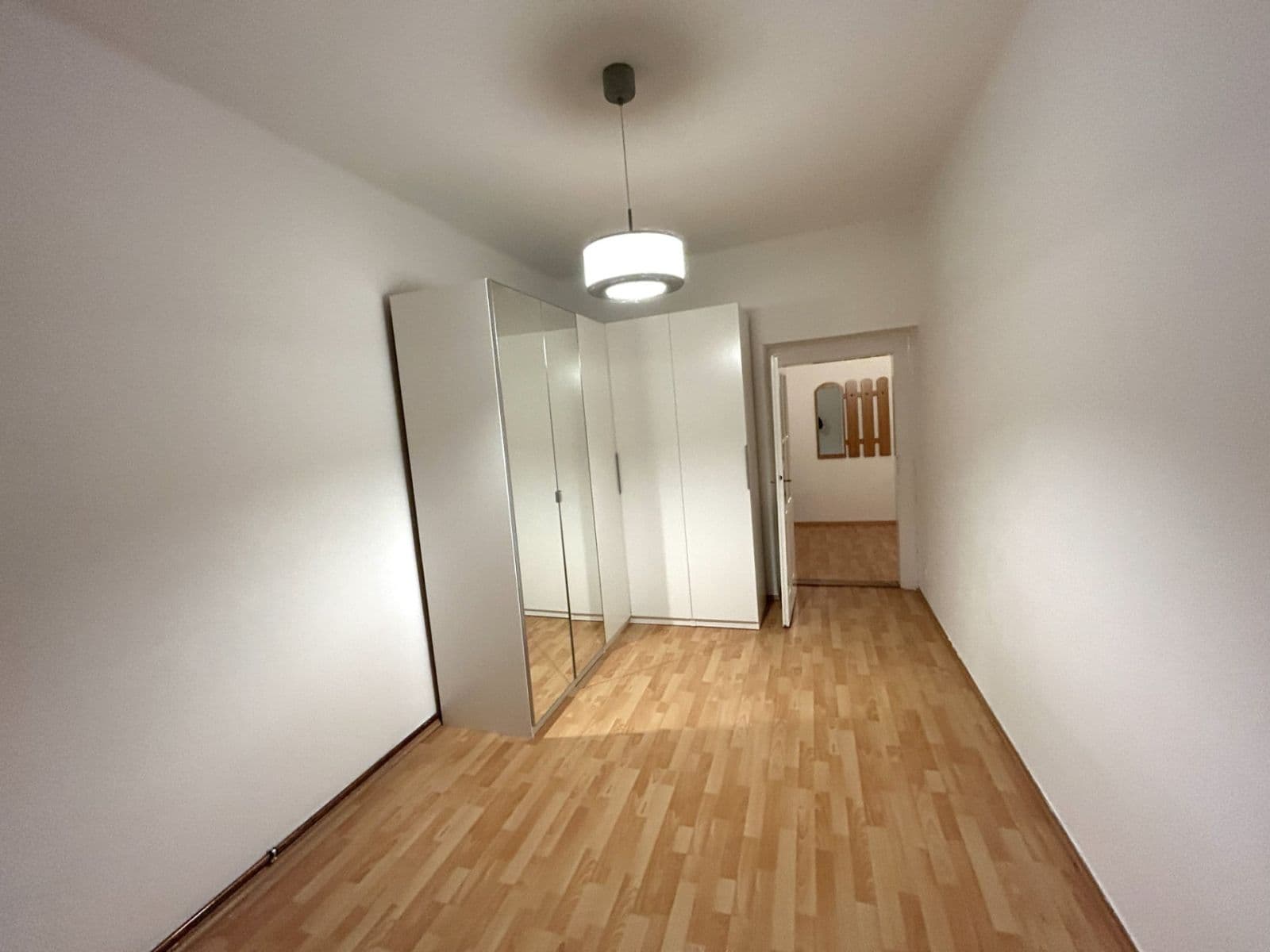 Prenájom bytu 2-izbový 45 m², Žerotínova, Praha, Praha Prenájom bytu 2-izbový 45 m², Žerotínova, Praha, Praha