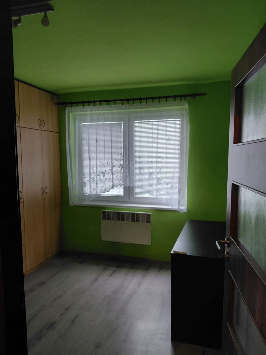 Prenájom bytu 3-izbový 63 m², Mírová, Milovice, Středočeský kraj Prenájom bytu 3-izbový 63 m², Mírová, Milovice, Středočeský kraj