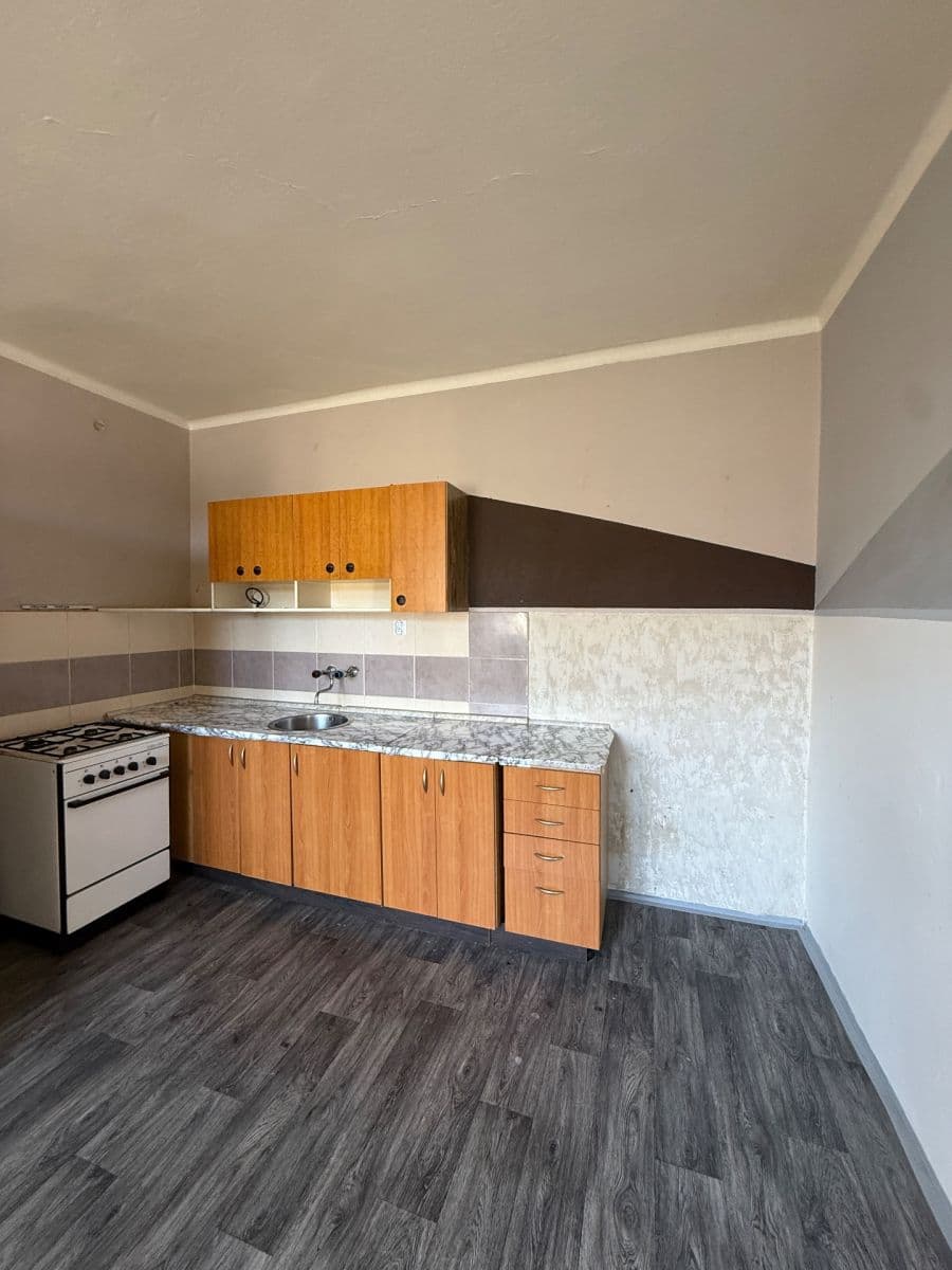 Prenájom bytu 1-izbový 49 m², Havířská, Teplice, Ústecký kraj Prenájom bytu 1-izbový 49 m², Havířská, Teplice, Ústecký kraj