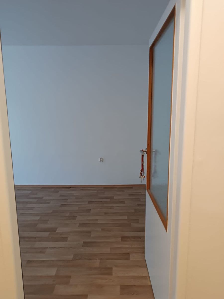 Prenájom bytu 1-izbový 29 m², Svojšovická, Praha, Praha Prenájom bytu 1-izbový 29 m², Svojšovická, Praha, Praha