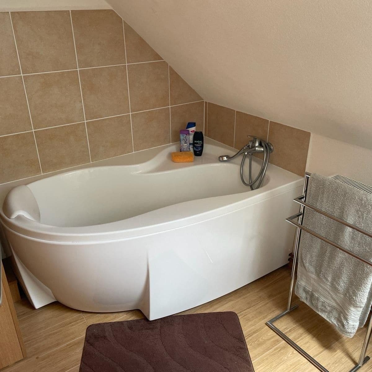 Predaj domu 190 m², pozemek 4.368 m², Horní Pěna, Jihočeský kraj Predaj domu 190 m², pozemek 4.368 m², Horní Pěna, Jihočeský kraj