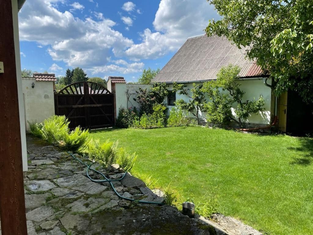 Predaj domu 190 m², pozemek 4.368 m², Horní Pěna, Jihočeský kraj Predaj domu 190 m², pozemek 4.368 m², Horní Pěna, Jihočeský kraj