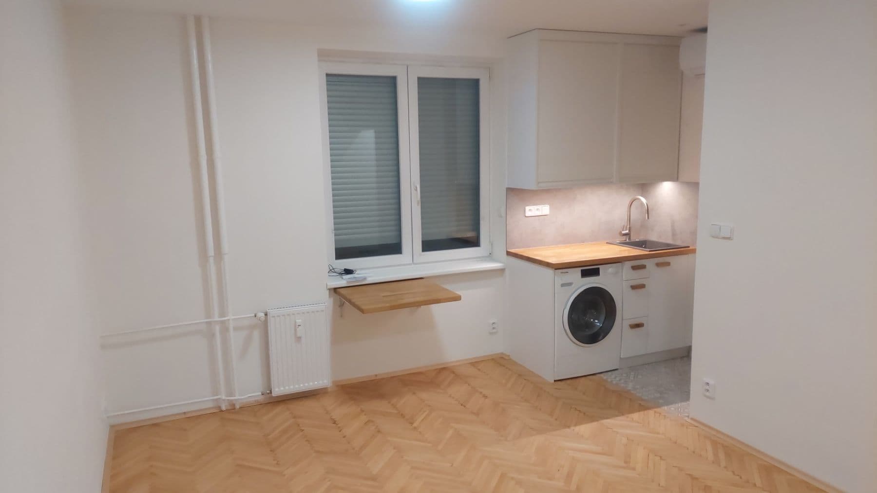 Prenájom bytu Garsoniéra 22 m², Foerstrova, Olomouc, Olomoucký kraj Prenájom bytu Garsoniéra 22 m², Foerstrova, Olomouc, Olomoucký kraj