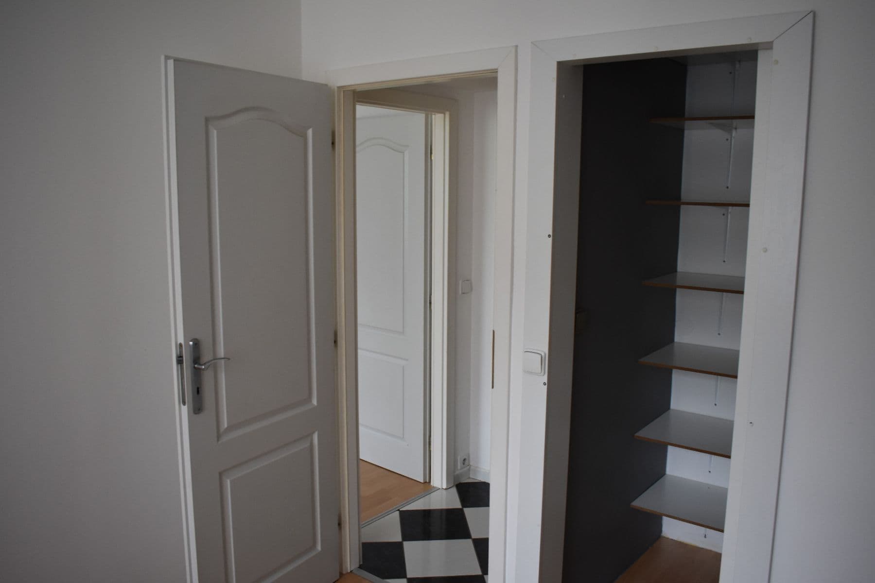Prenájom bytu 3-izbový 78 m², Sportovní, Mělník, Středočeský kraj Prenájom bytu 3-izbový 78 m², Sportovní, Mělník, Středočeský kraj