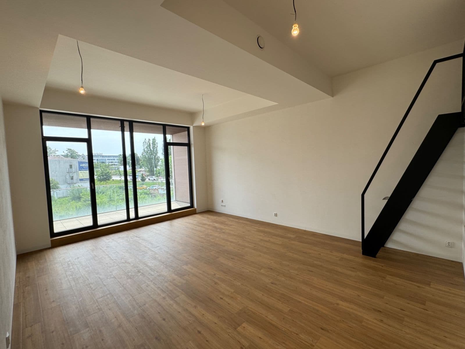 Prenájom bytu 2-izbový 50 m², Malešická, Praha, Praha Prenájom bytu 2-izbový 50 m², Malešická, Praha, Praha