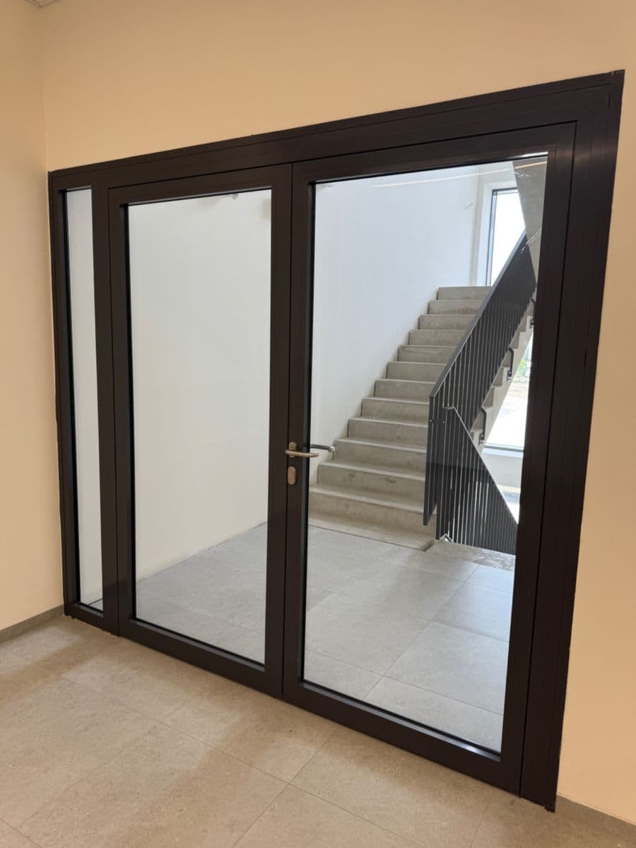 Prenájom bytu 2-izbový 50 m², Malešická, Praha, Praha Prenájom bytu 2-izbový 50 m², Malešická, Praha, Praha