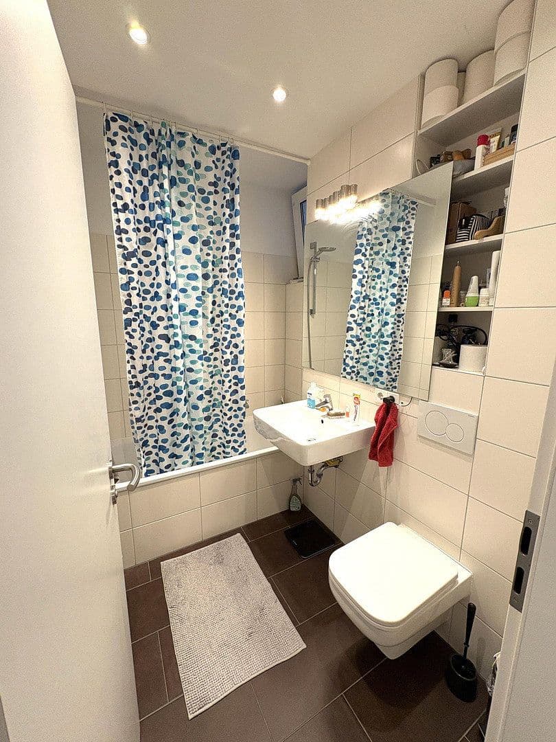 Prenájom bytu 2-izbový 77 m², Ottobrunn, Bavorsko Prenájom bytu 2-izbový 77 m², Ottobrunn, Bavorsko